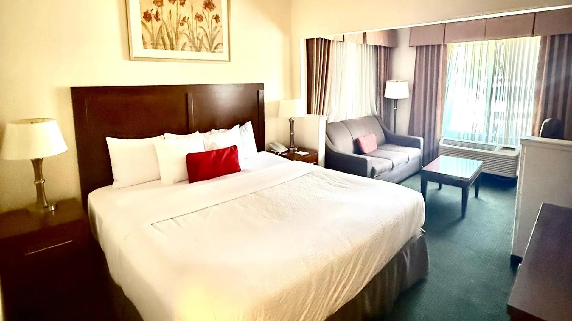Ramada By Wyndham Denver International Airport Hotel