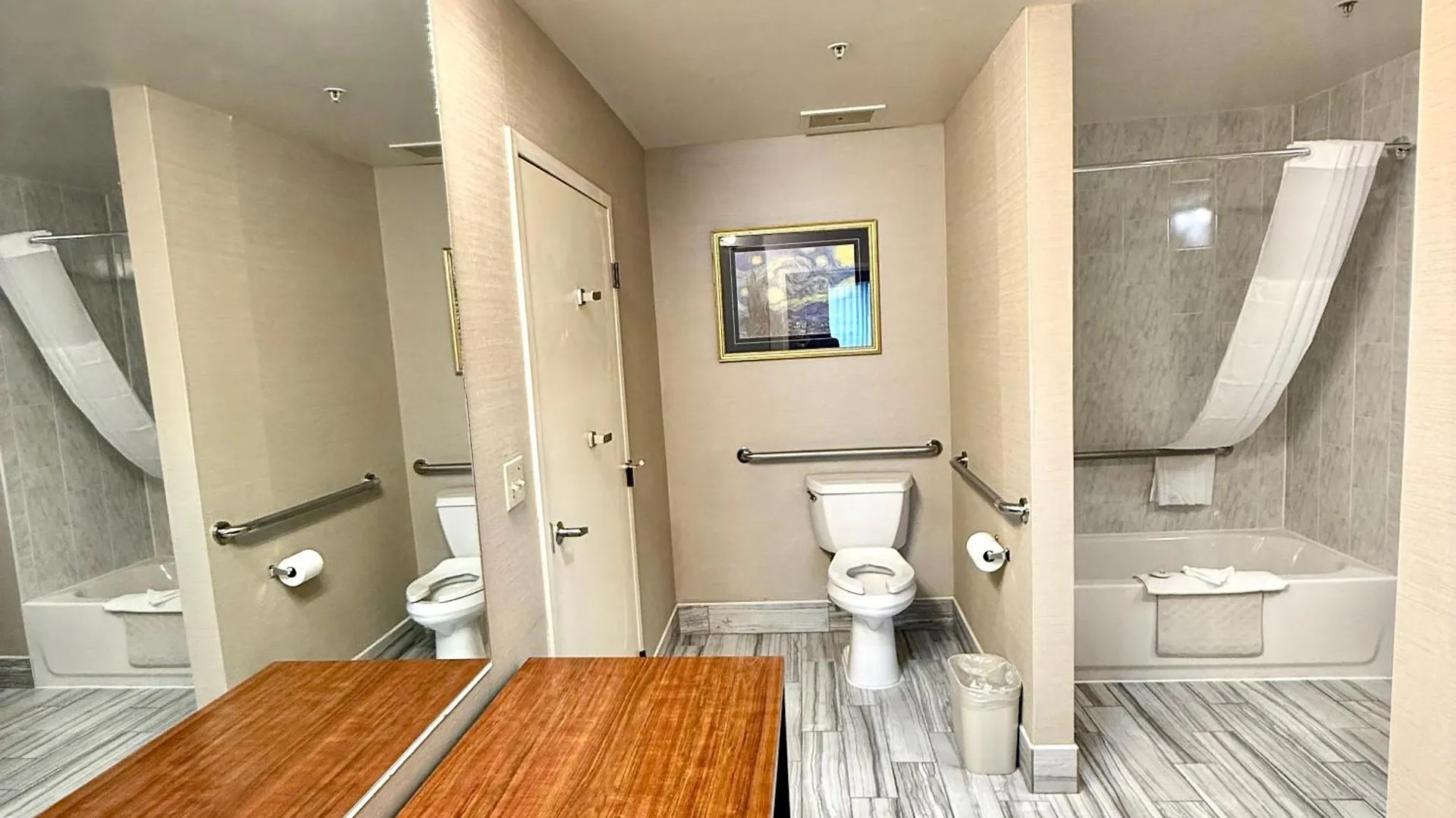 Ramada By Wyndham Denver International Airport Hotel